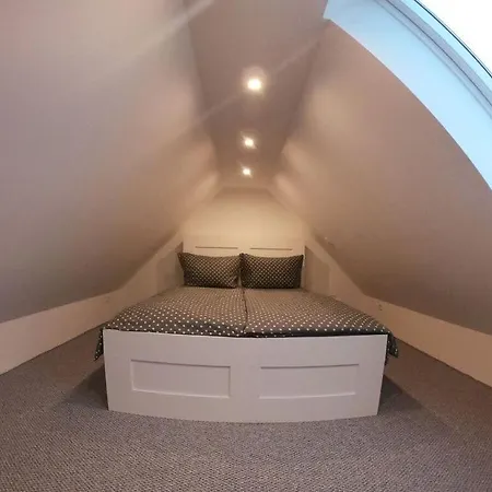 Haus Melody Comfortable Дом отдыха Gnies